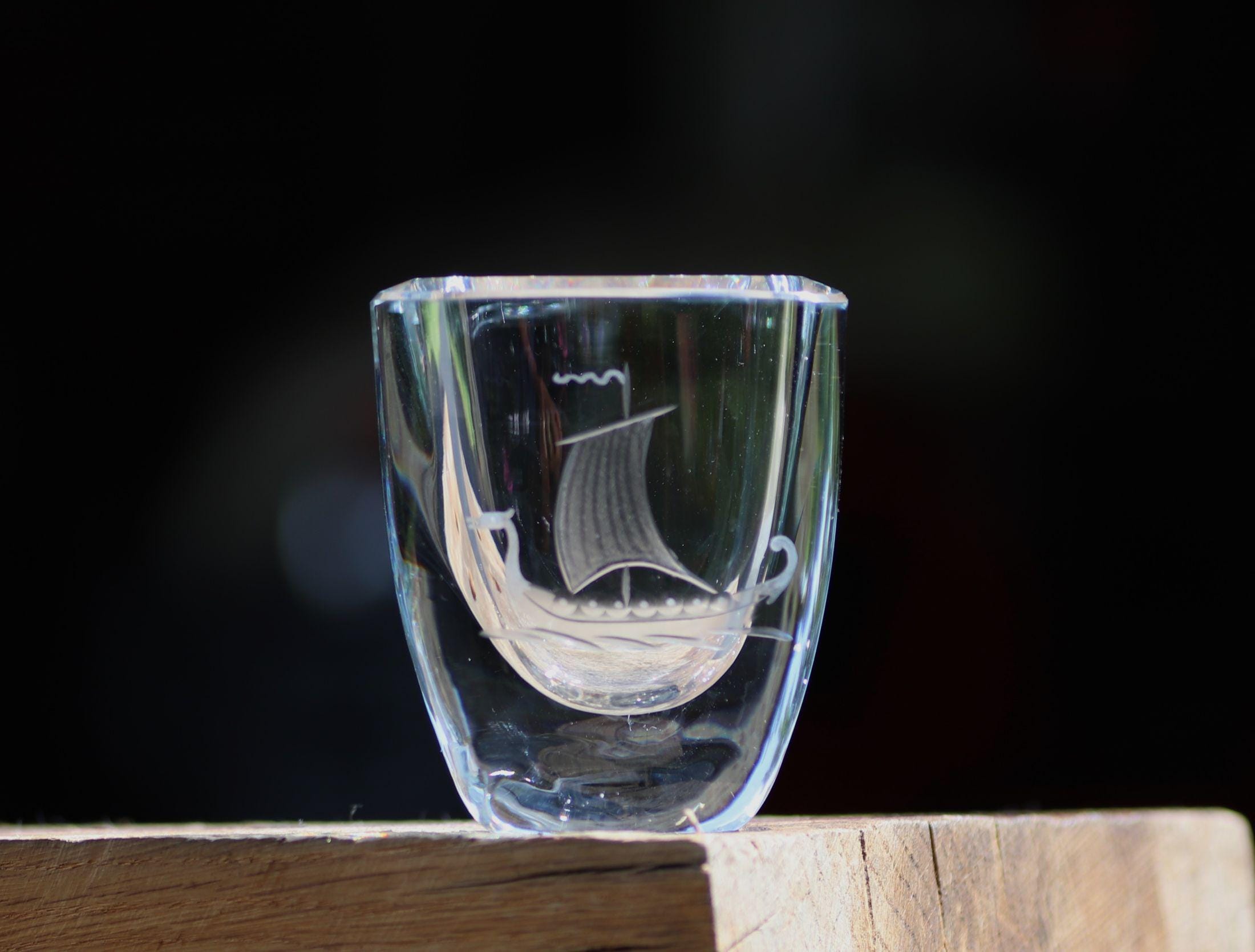 Strombergshyttan Sweden Crystal  Vase、花器 Strombergshyttan Vase - Etsy