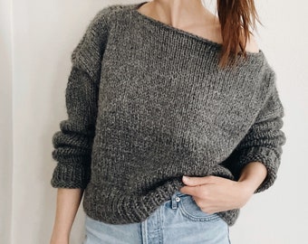 Knitting Pattern | The Aurie | modern chunky oversized knit pullover sweater jumper easy knitting pattern