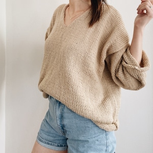 Knitting Pattern | The Bailey | modern v neck oversized light knit pullover sweater jumper easy knitting pattern