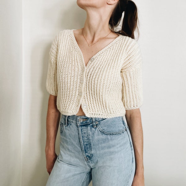 Crochet Pattern | The Quinn | modern ribbed cropped button up cardigan sweater jumper easy crochet pattern