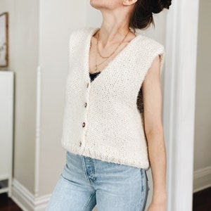 Knitting Pattern the Beverly Modern Chunky Oversized Sleeveless V Neck ...