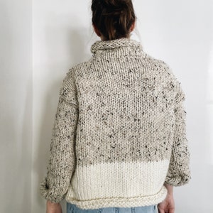 Modèle de tricot Les collines Pull-over moderne en grosses mailles à col roulé, modèle facile à tricoter image 8