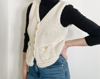 Knitting Pattern | The Daphne | classic chunky sleeveless v neck knit sweater vest slipover top jumper easy knitting pattern