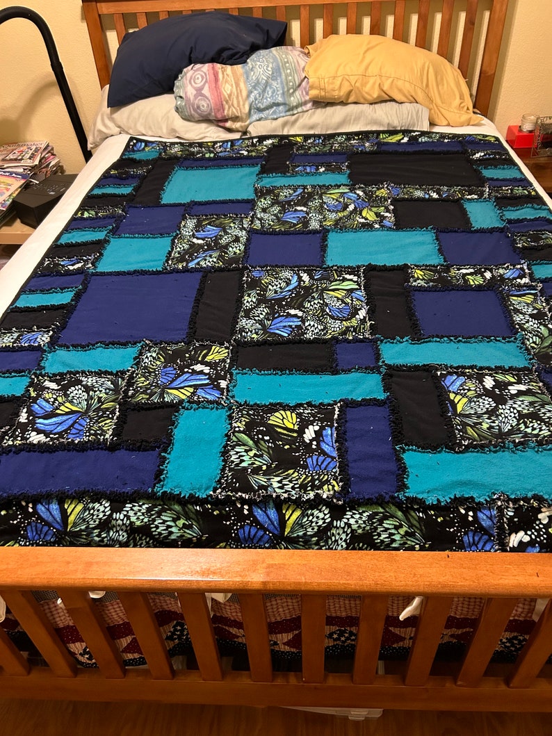 Blacks and Blues Butterflies Rag Quilt - Etsy