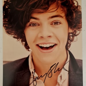 Harry Styles Autographed 8x10 Photo COA #HS4469