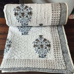 Indian Reversible Cotton Filled Quilts Jaipuri Razai Soft Quilt Hand Block Print Quilt Jaipuri Famous Quilt King size Quilt For Gift