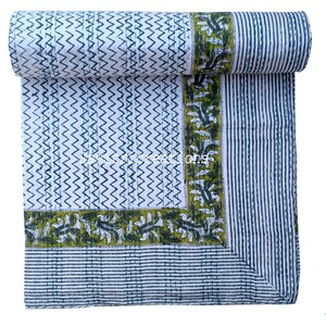 Blue Floral Kantha Quilt, Bohemian Bedspread (108&quot;x90&quot;)