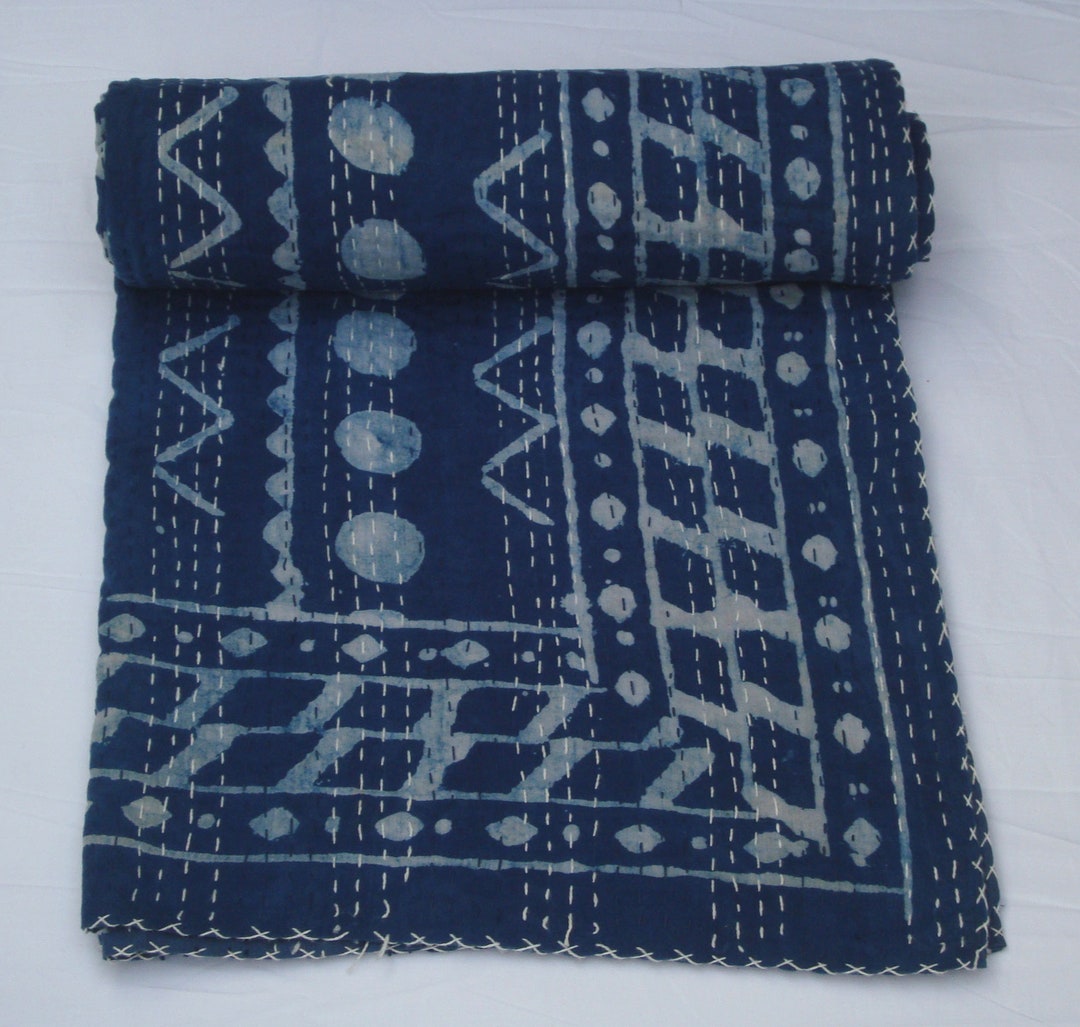 Couvre-lit Indien Kantha Brodé Main – Motif Mukut, 100% Coton – Pour Lit Double, Réversible