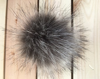 Faux fur Pom Pom, grey wolf,  Pom Pom, fake fur Pom Pom, knitted hat Pom Pom, crochet