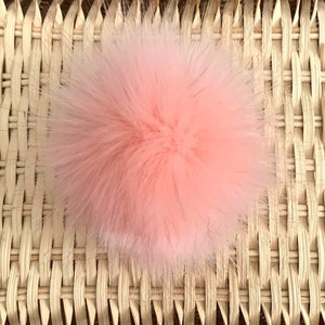 Faux fur Pom Pom, Blush Pink,  Pom Pom, fake fur Pom Pom, knitted hat Pom Pom, crochet