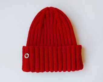 Mens 100% Cashmere Beanie Hat - Bright Red - Handmade in  display picture 2