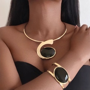 JEWELLERY SET gold colourful resin stone necklace and small thin bracelet cuff - Black