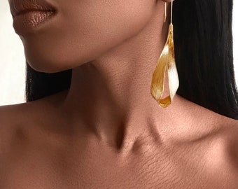 EARRINGS long gingko water drop gold