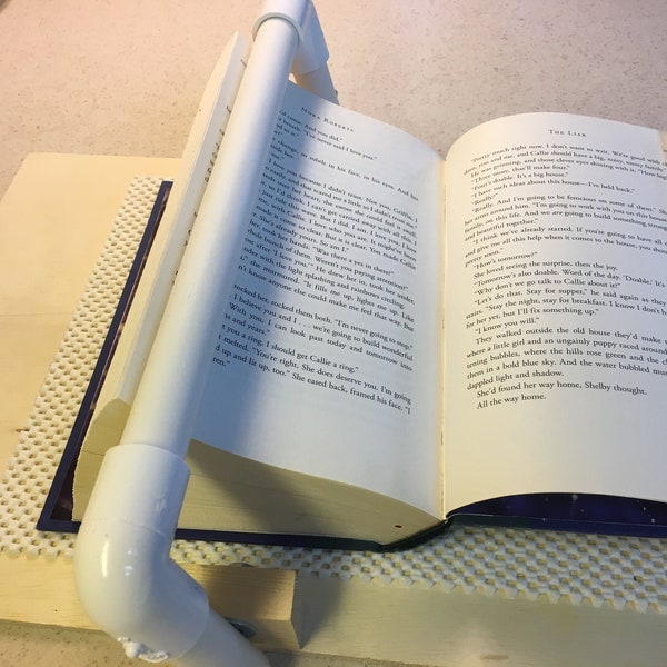 Pattern for a Page Pal, Book Folding Page Holder Pattern, Make a Page Holder for Book Folding,