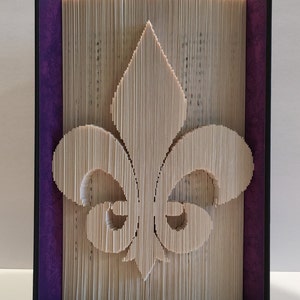 Patrón de plegado de libros, patrón de flor de lis para plegado de libros, patrón de corte y plegado para una flor de lis, decoración del hogar, regalo único, instrucciones de bricolaje.