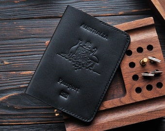 Leather Holder for Australian passport,  Australia passport, gift for treveler, Passport Cover, Personalized Passport Cover, passport Case