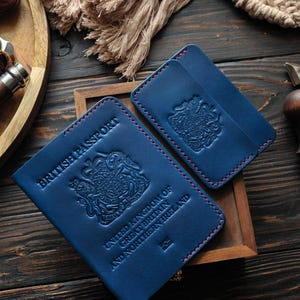 Funda de cuero azul para pasaporte británico, pasaporte de Gran Bretaña, funda para pasaporte del Reino Unido, estuche para pasaporte, regalo para viajeros,