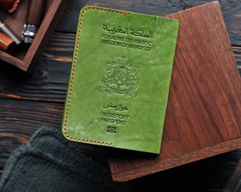 Green Leather Holder for Moroccan passport, Morocco passport, gift for treveler, Passport Cover, Personalized Passport Cover, passport Case