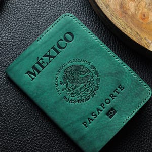 Lederhalter für mexikanischen Pass, Mexiko-Pass, Geschenk für Reisende, Passhülle, personalisierte Passhülle, Passhülle