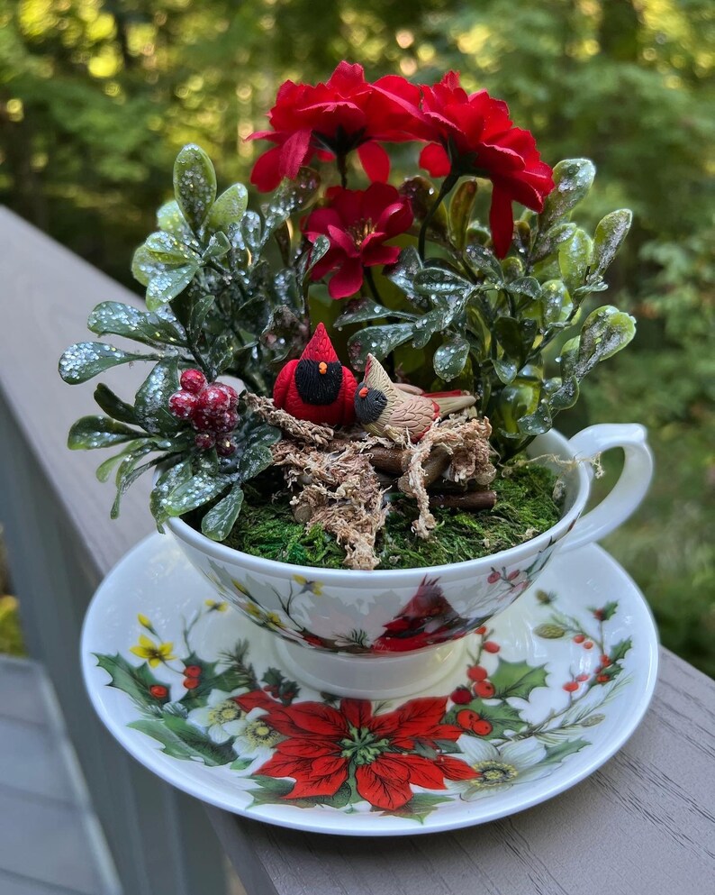 Cardinal Teacup Diorama - Etsy