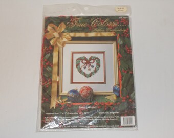 Vintage Vogart Crafts The Heritage Collection Four Placemats Embroidery Kit 8738B Country Cross Stitch NOS NEW