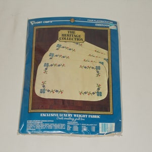 Vintage Vogart Crafts The Heritage Collection Four Placemats Embroidery Kit 8738B Country Cross Stitch NOS NEW