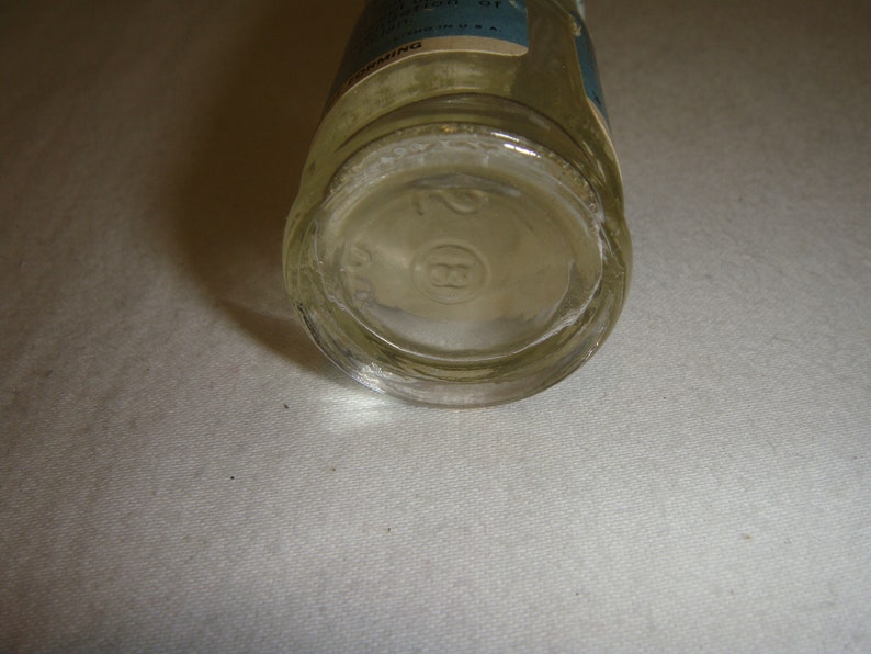 Vintage Sominex Sleep Aid Glass Bottle with Full Label VERY NICE