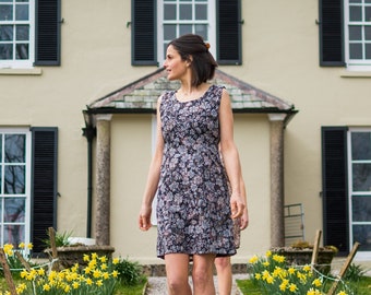 Sommerkleid in Schwarz und Grau, Sommerkleid mit Blumen, sommerliches Sommerkleid für Damen, sommerliches Sommerkleid aus Baumwolle