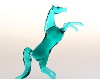 ガラスの馬、ガラスの馬の置物、ガラスの馬の飾り、跳ね馬の置物