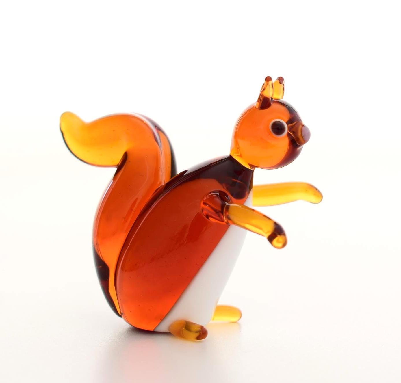 ランプワークガラスのリスの置物：手作りのミニチュア動物彫刻 - Etsy 日本