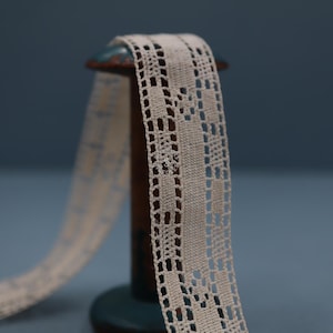 Antique French Cotton Bobbin Lace Trim: Cream Insertion Lace