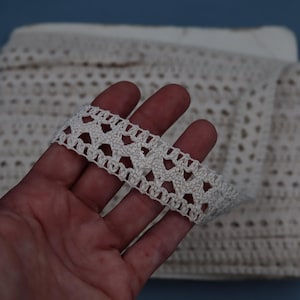 Vintage French Entredeux Lace Trim: 37m Cream Cotton Bobbin Lace Border