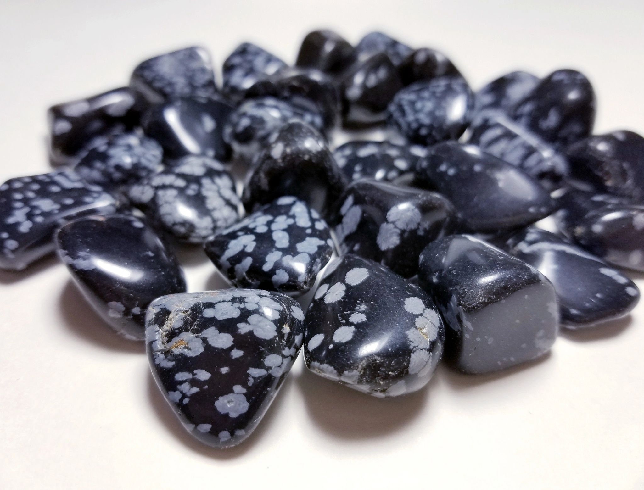 Snowflake Obsidian Tumbled Stones - Crystal Healing - Rock Collection…