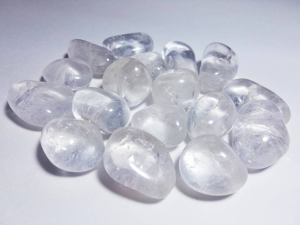 Clear Quartz Tumbled Stones - Crystal Healing - Rock Collection - Pol…