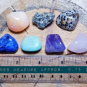 © The Rockin' Jeweler - Metaphysical & Healing Benefits Gemstone Sets - Tumbled Polished Stones - Rock Collection - Crystal Healing - Pocket Worry Gems