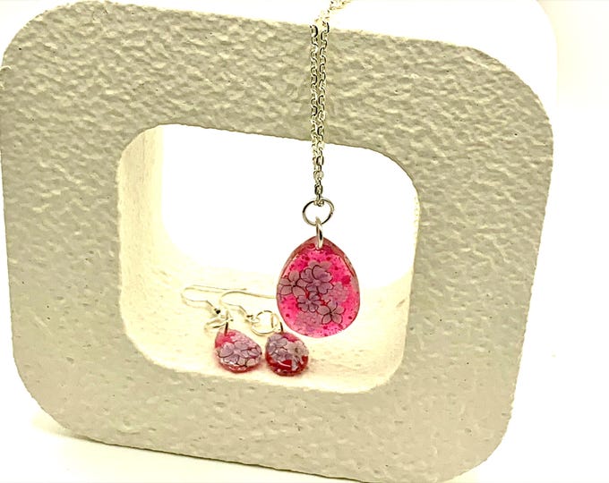 Pink Floral Resin Jewelry Set – Teardrop Pendant Necklace and Earrings by Rez & Co.