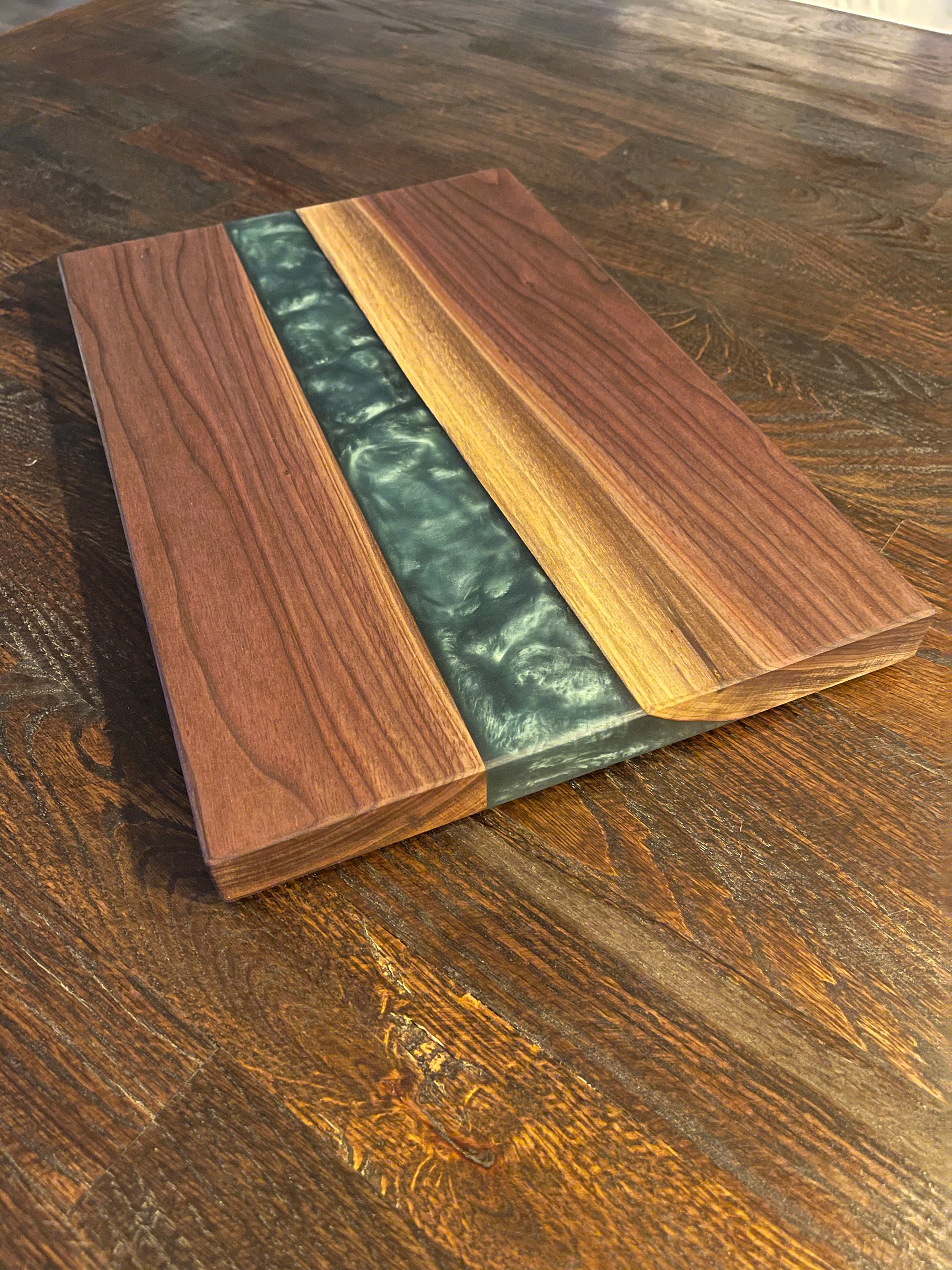 Charcuterie Board Walnut & Epoxy Etsy