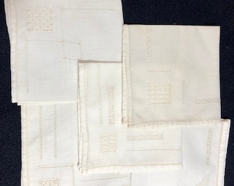 5 Vintage scalloped linen handkerchief