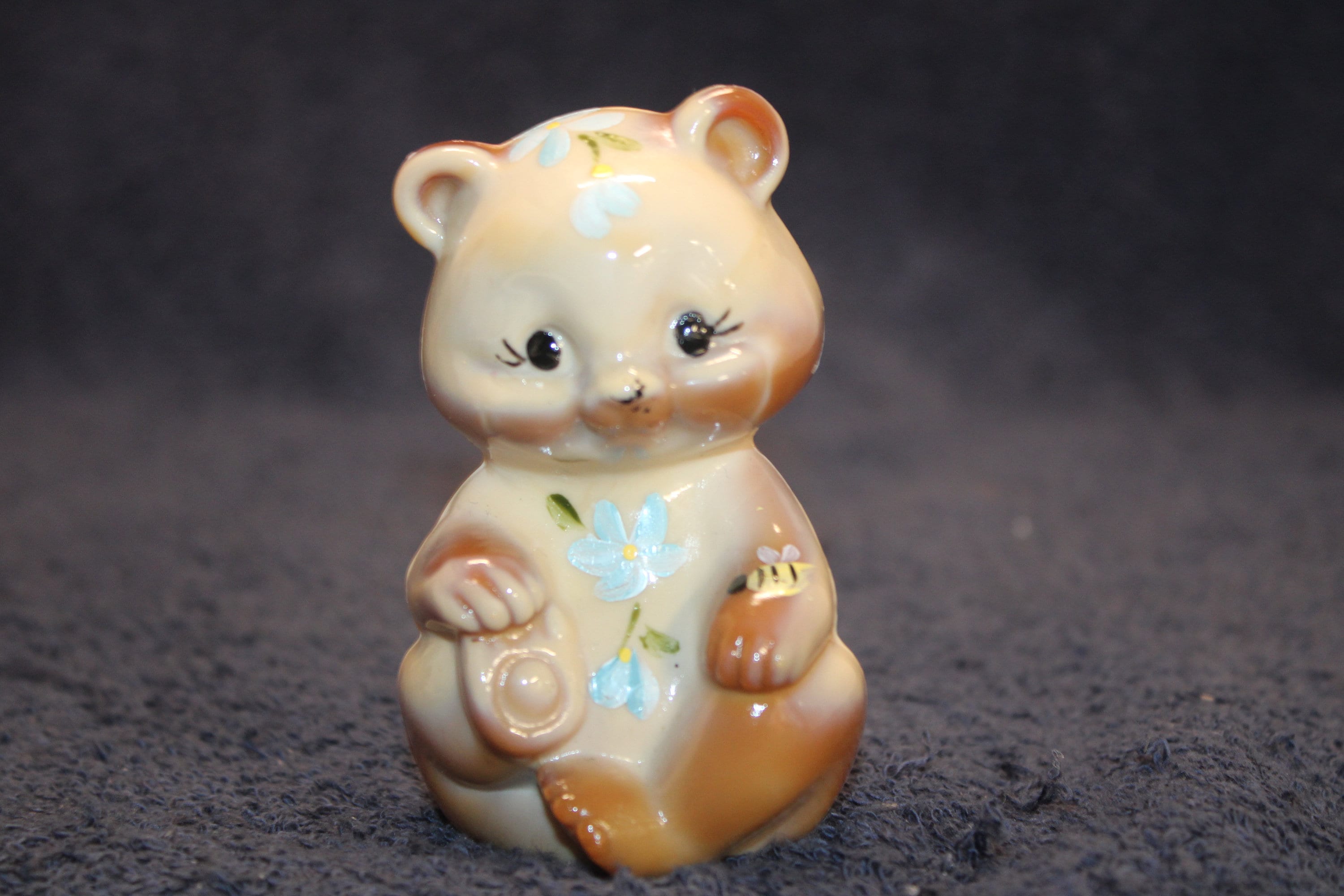 Fenton Art Glass Glossy Chocolate Brown Slag Sitting Bear T#21-7