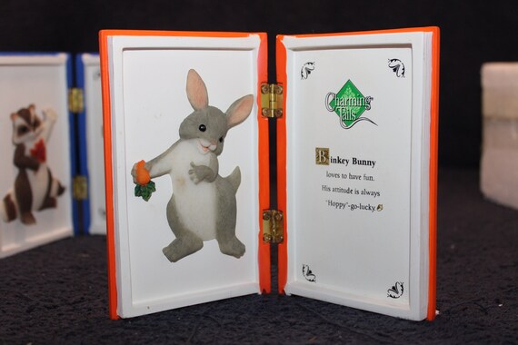 Charming Tails Fitz and Floyd We're Sewing Love 84/149 OR Charming