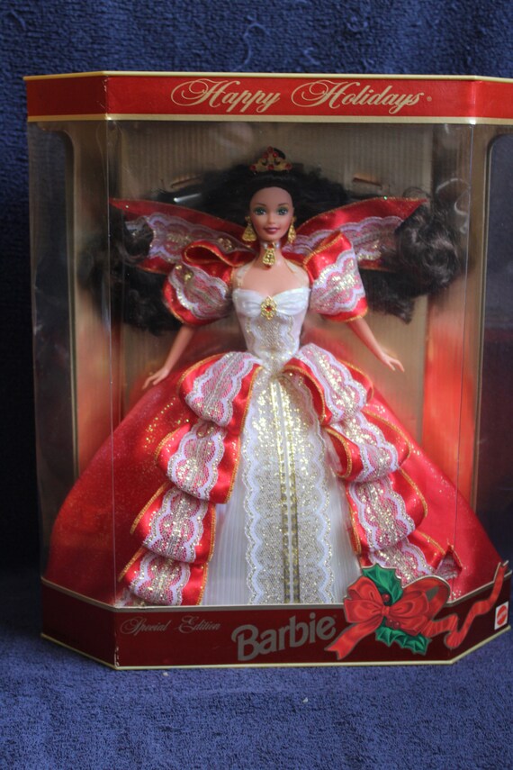 Barbie Happy Holidays 1997 – Robe Rouge Et Dorée – Mattel 17833 – NRFB