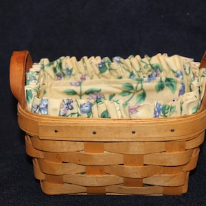 Longaberger 1998, 2 Leather Handle&#39;s Basket w/Cloth Liner A-1
