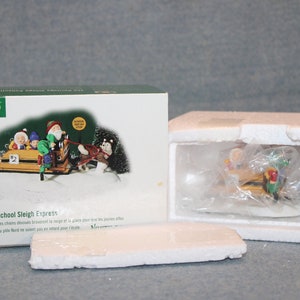 Dept 56 North Pole Accessory SCHOOL SLEIGH EXPRESS 56837 DE4-20