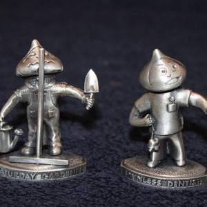 Choice: Vintage Colonial Pewter Hershey’s Kissables Saturday Gardener OR Colonial Pewter Hershey’s Kissables Painless Dentist T#16 Bg2-12