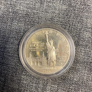 1986-S Statue Of Liberty Commemorative 50C Silver Box 13