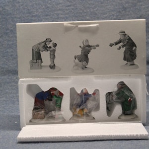 Dept. 56 Heritage Village Collection WELCOME HOME Accessory #5533-6 DE-3#31/129/22/122
