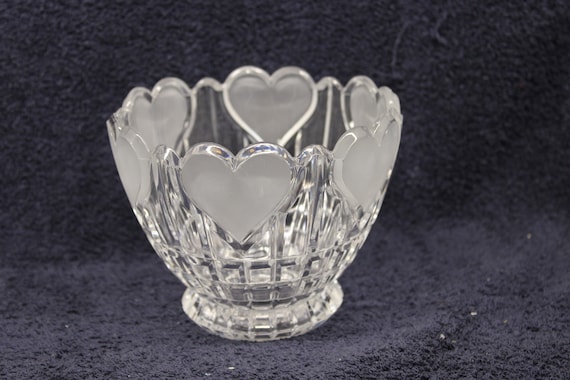 1986 FTDA Satin Hearts 24% Lead Crystal Bowl / Vase Square Cut T#2