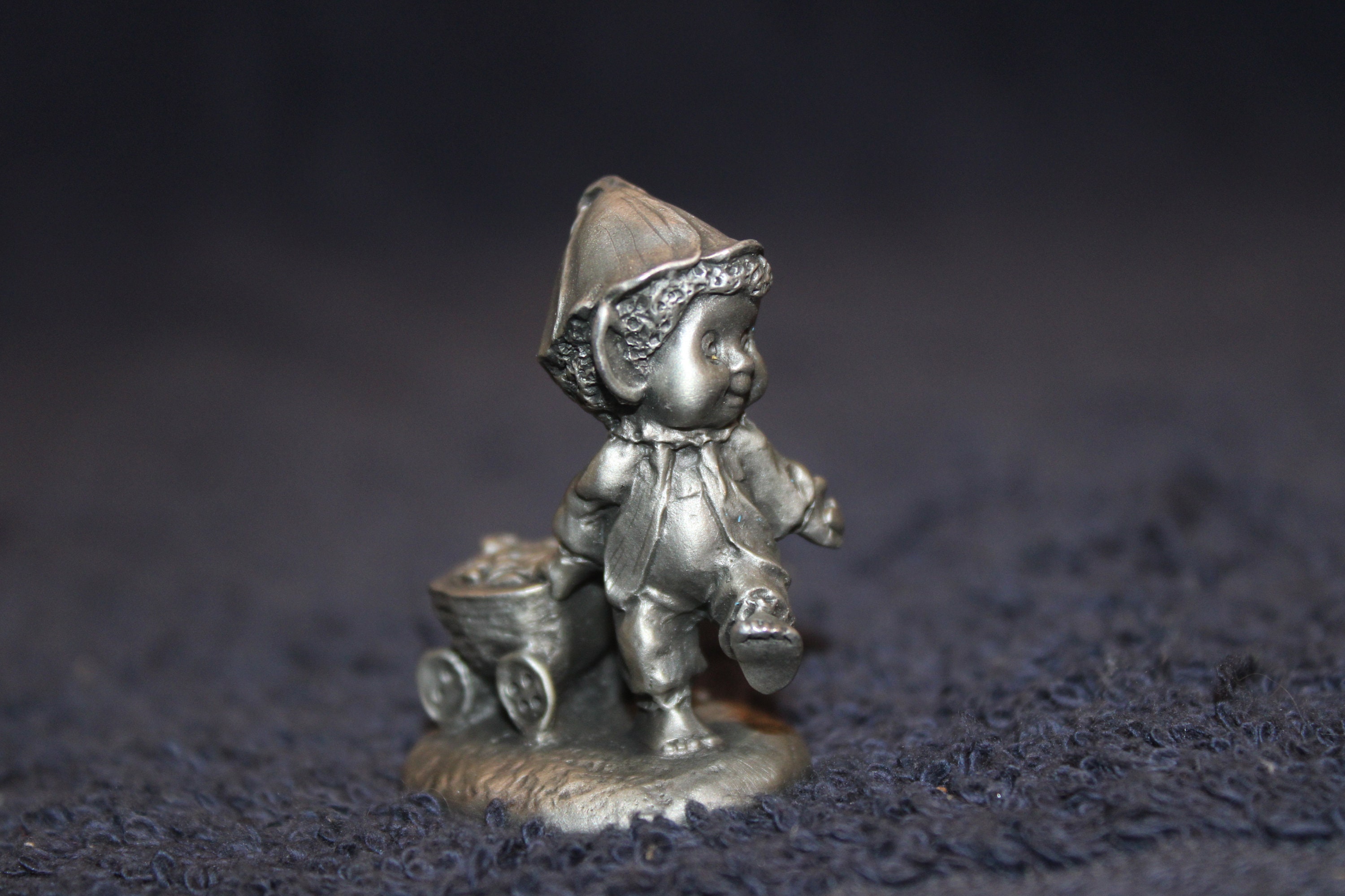 Choice: Hallmark Little Gallery Pewter Girl With Flowers OR 1983