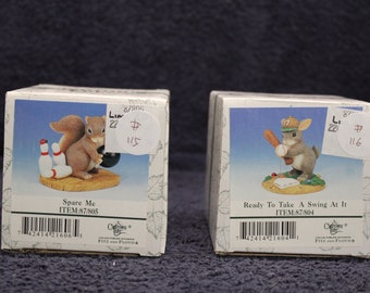 Choice : Charming Tails SPARE ME Squirrel Bowling OR Charming Tails Ready To Take A Swing At It Rabbit Figurine Baseball M#19-115/116