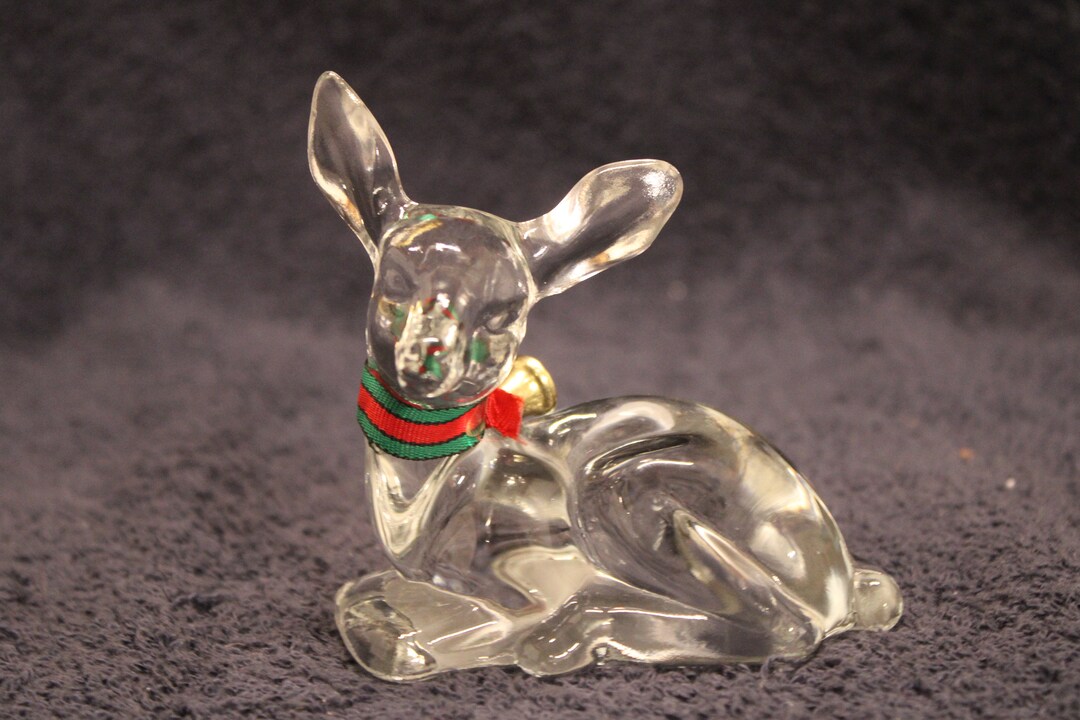 Fenton Glass Deer Figurine Paperweight Solid Crystal Clear Doe Fawn T21